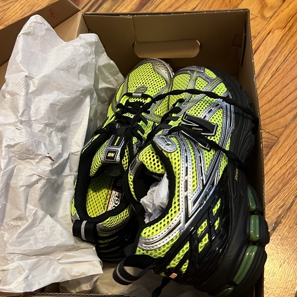 New balance- NWT